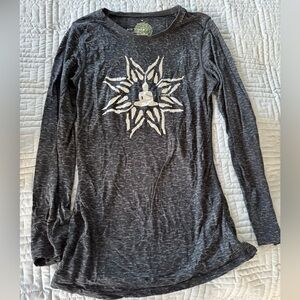 MEC Charcoal Long Sleeve Tee with White Starburst